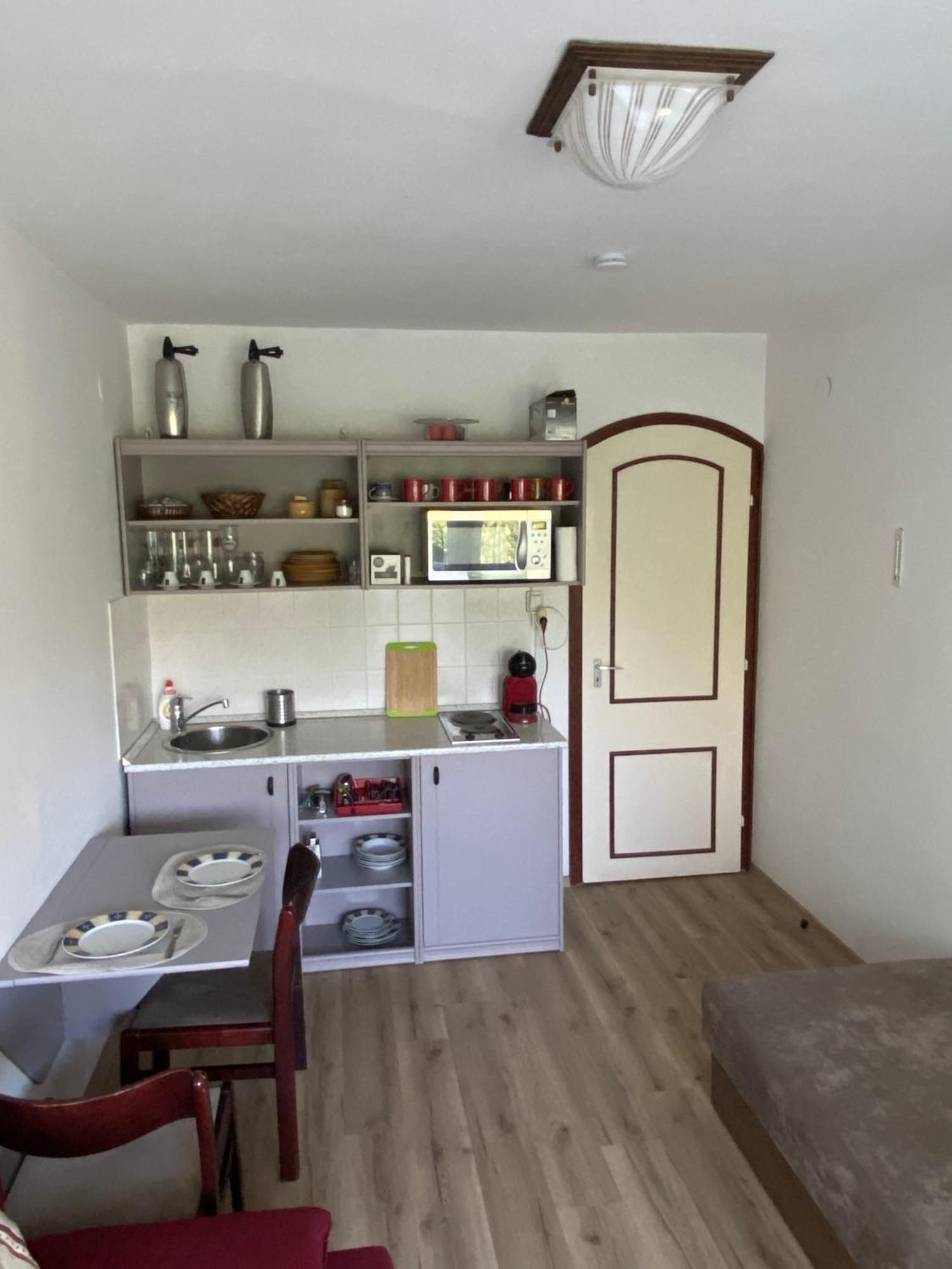 Veronika Apartman Balatongyorok Exterior photo